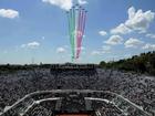 The Frecce Tricolori aerobatic squad's flypast disturbed Alex de Minaur at the Italian Open in Rome. (AP PHOTO)